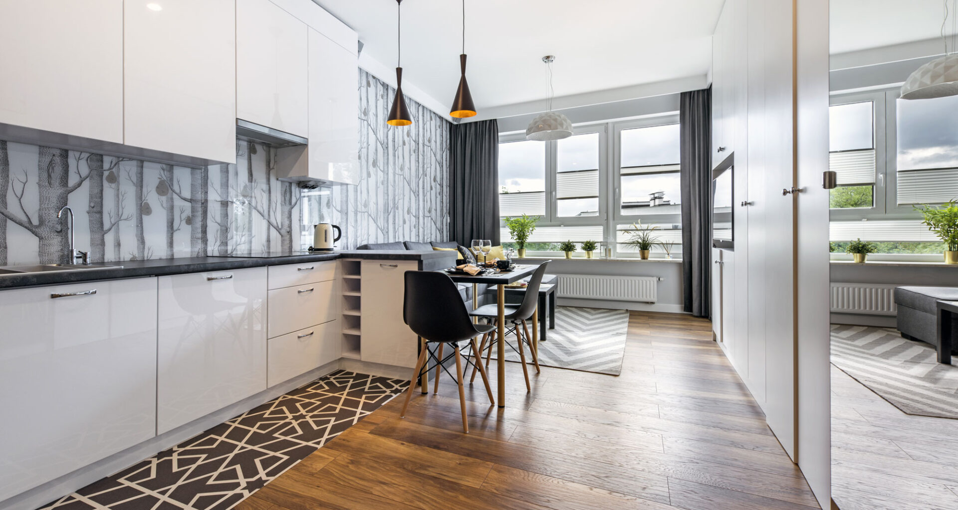 les avantages et les inconvénients du carrelage effet parquet et du parquet massif