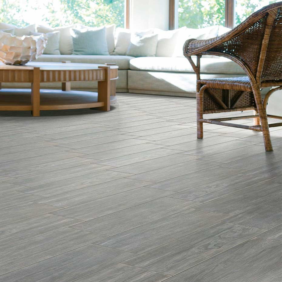 Carrelage effet parquet et parquet massif : les avantages et les défauts ? carrelage elisir