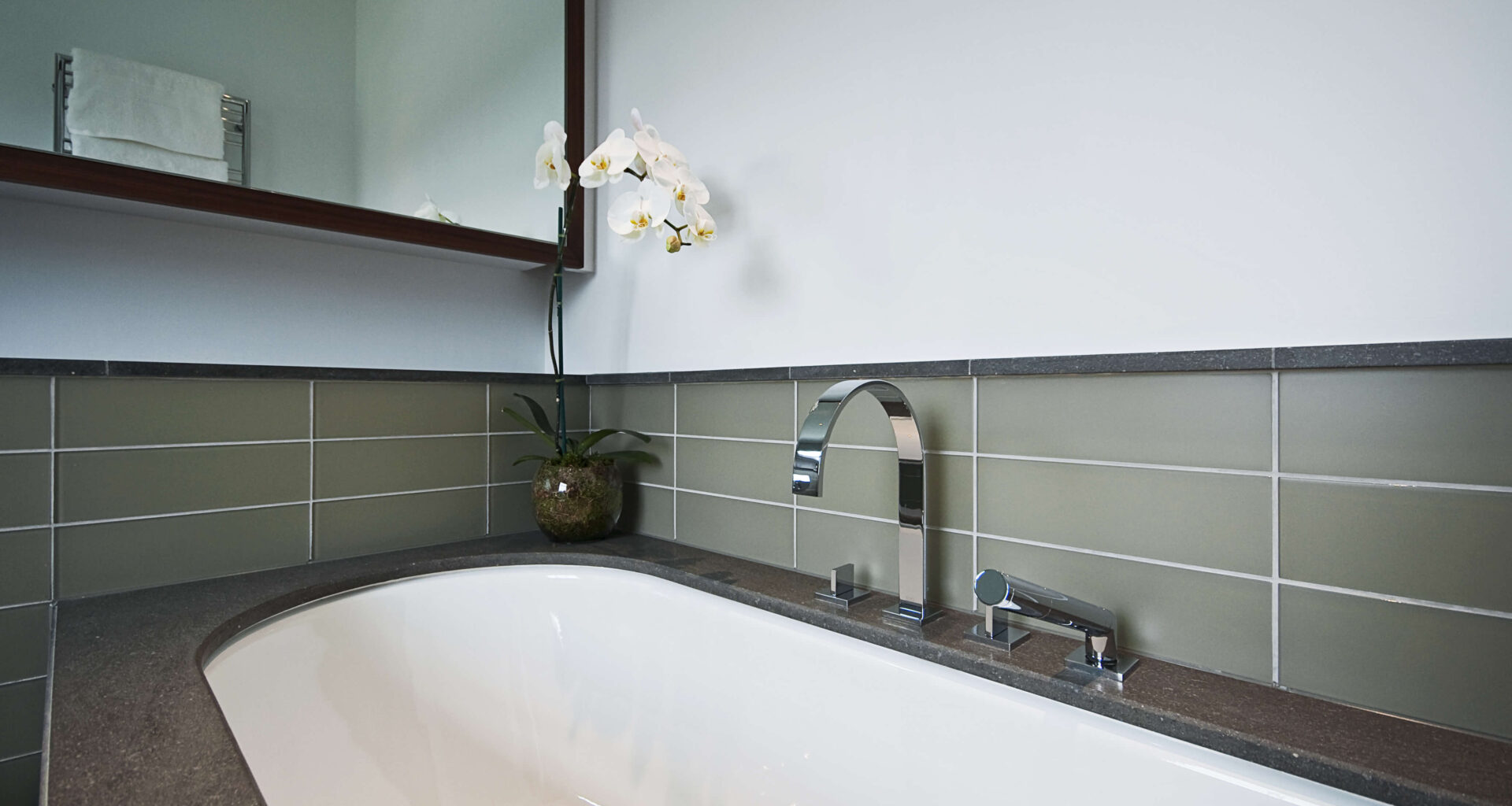 nettoyer des joints de salle de bain