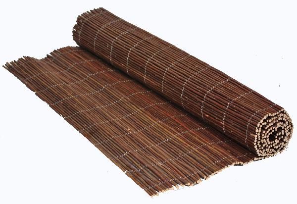 Clôture en osier à dérouler