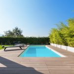 Piscine-design-dans-une-résidence-moderne