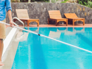 7 conseils pour nettoyer sa piscine