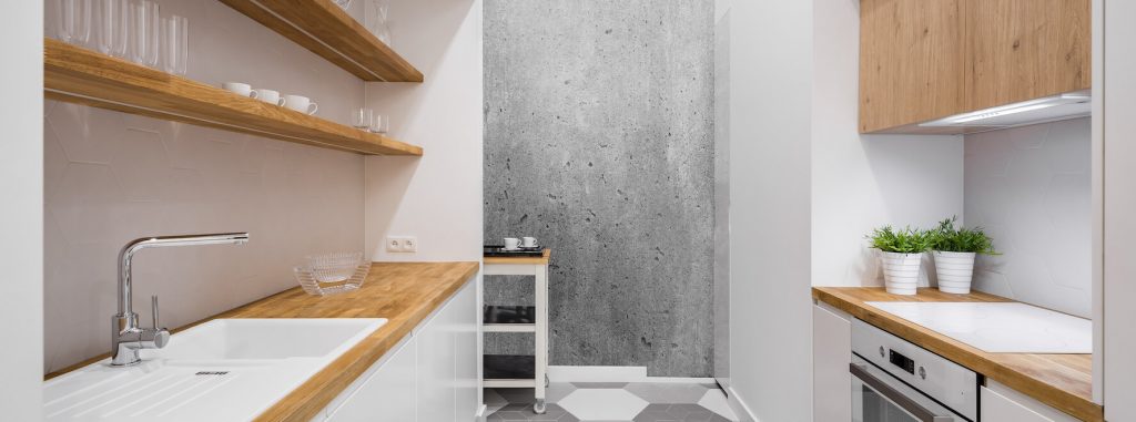 Petite cuisine en L en longueur