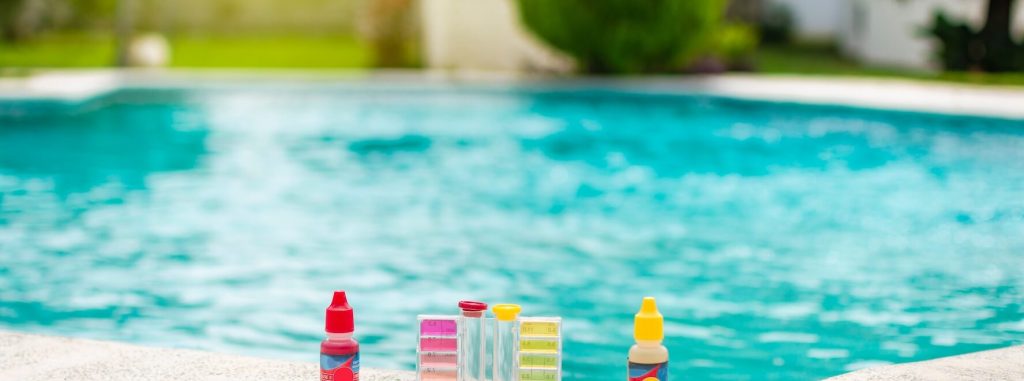 Kit pour tester et doser le chlore pour votre piscine