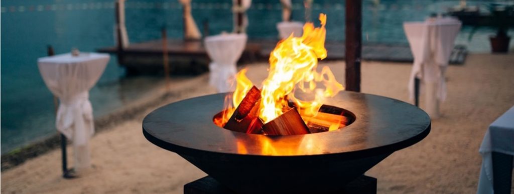 Braséro d’extérieur : 5 bonnes raisons pour l’adopter Braséro extérieur en fonctionnement